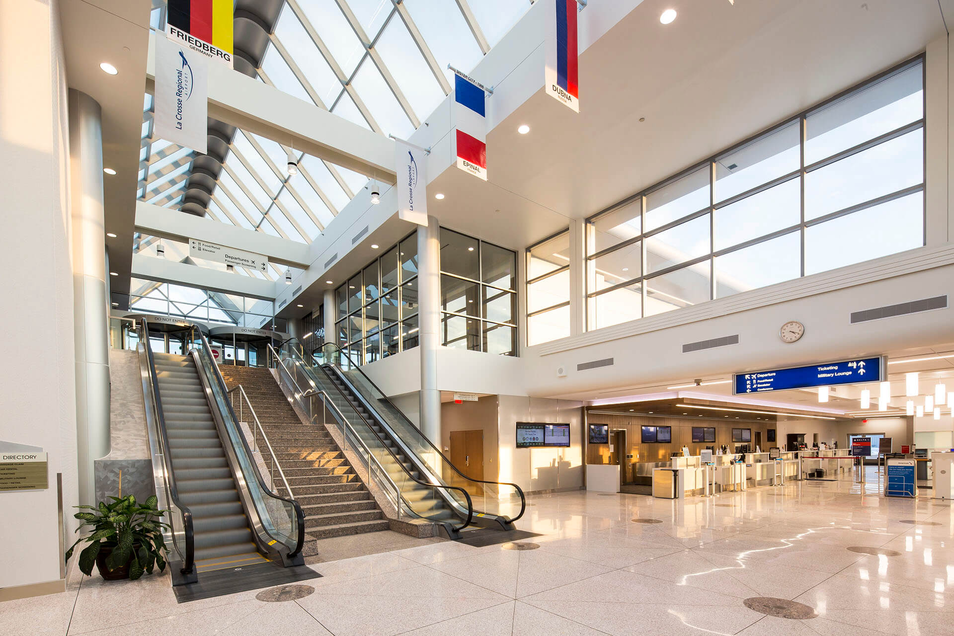 La Crosse Regional Airport